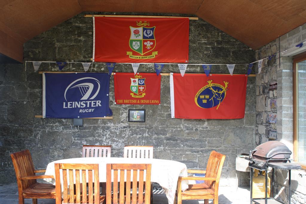 Moate Lodge Athy Buitenkant foto